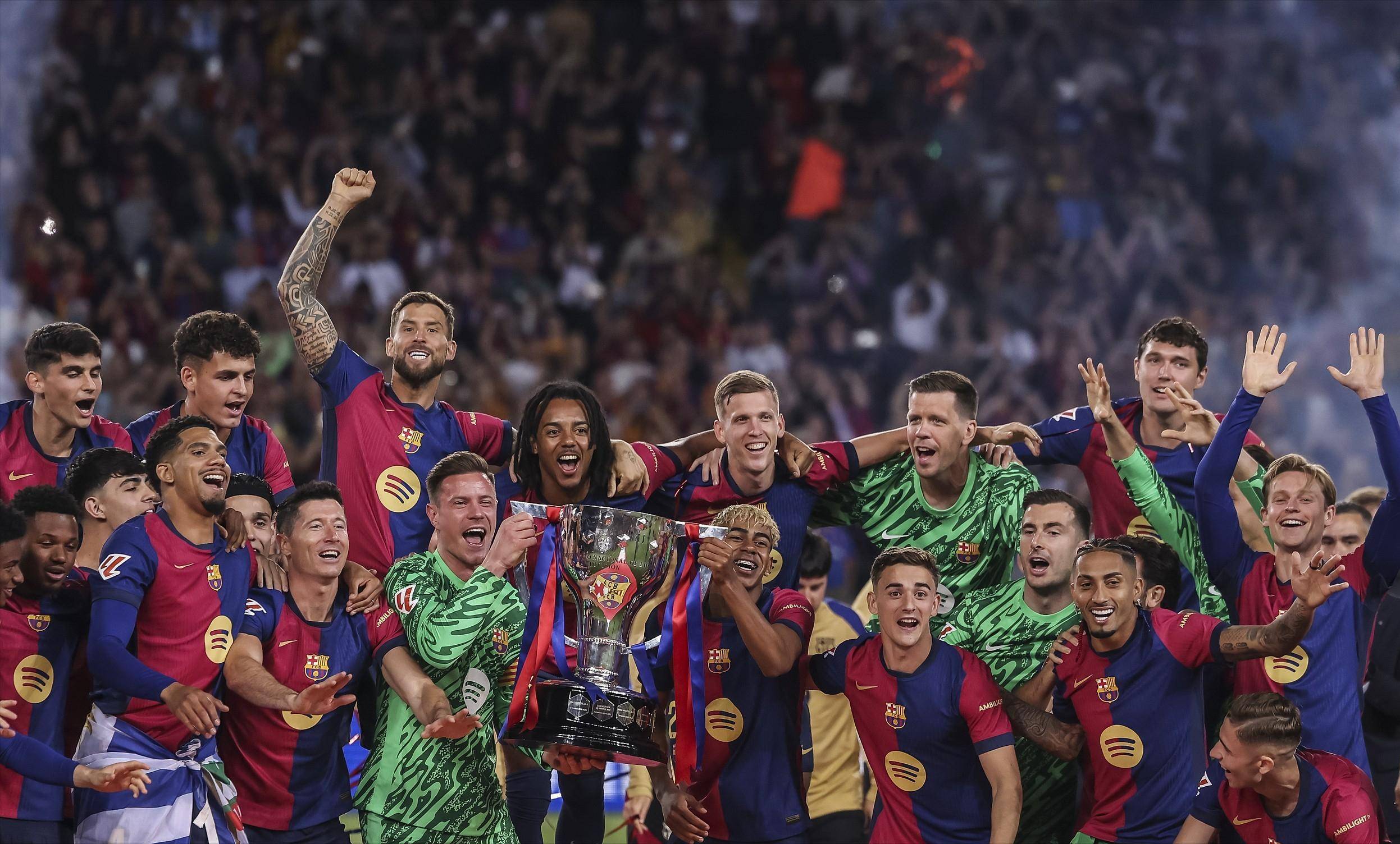 哈兰德晒与索尔斯克亚合照：知识！（哈兰德分享与索尔斯克亚合影：知识点！）