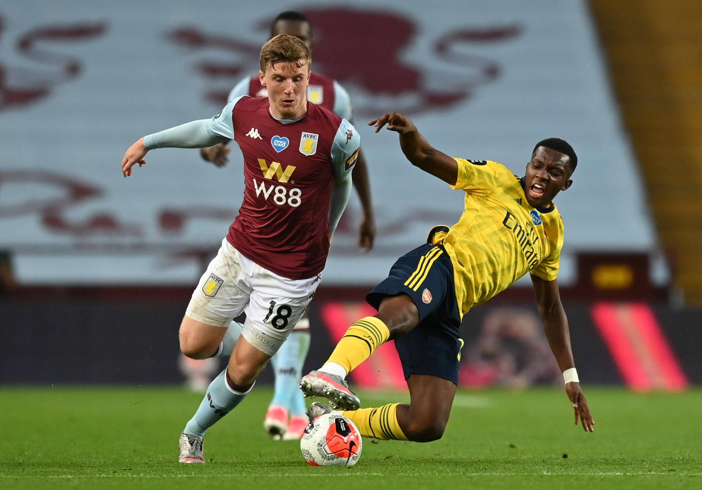 张外龙：向余望是中国足球未来的重要资源，我曾帮他重建信心（张外龙：向余望是国足未来的关键财富，我曾帮助他重拾信心）